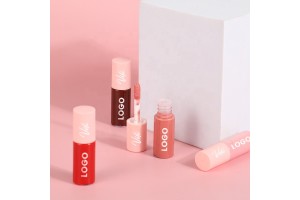 WWE 48-Color Lip Gloss Set: A New Benchmark for Beauty OEM/ODM, Helping Brands Seize Lip Care Market Dividends