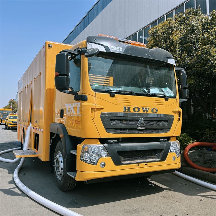 Emergency rescue truck