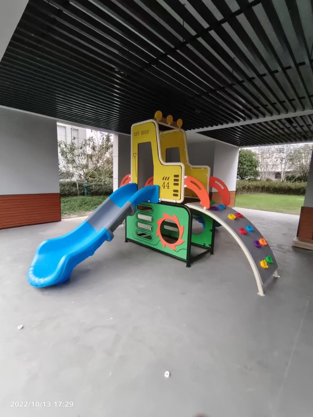 1.Children's Theme Playground