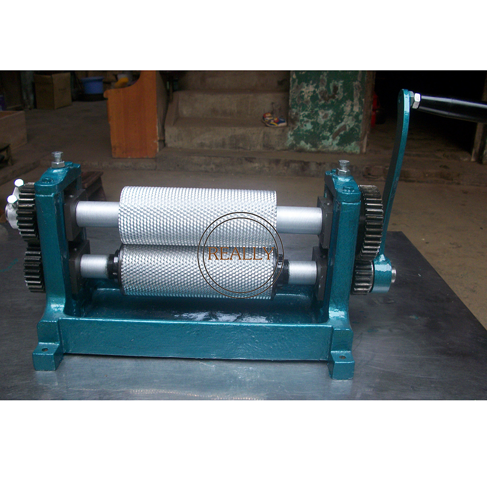 Beekeeping Equipment