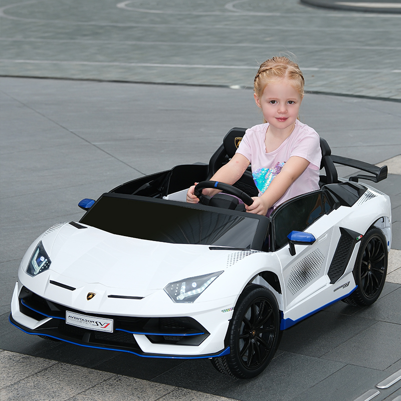 Boutique children's electric car
