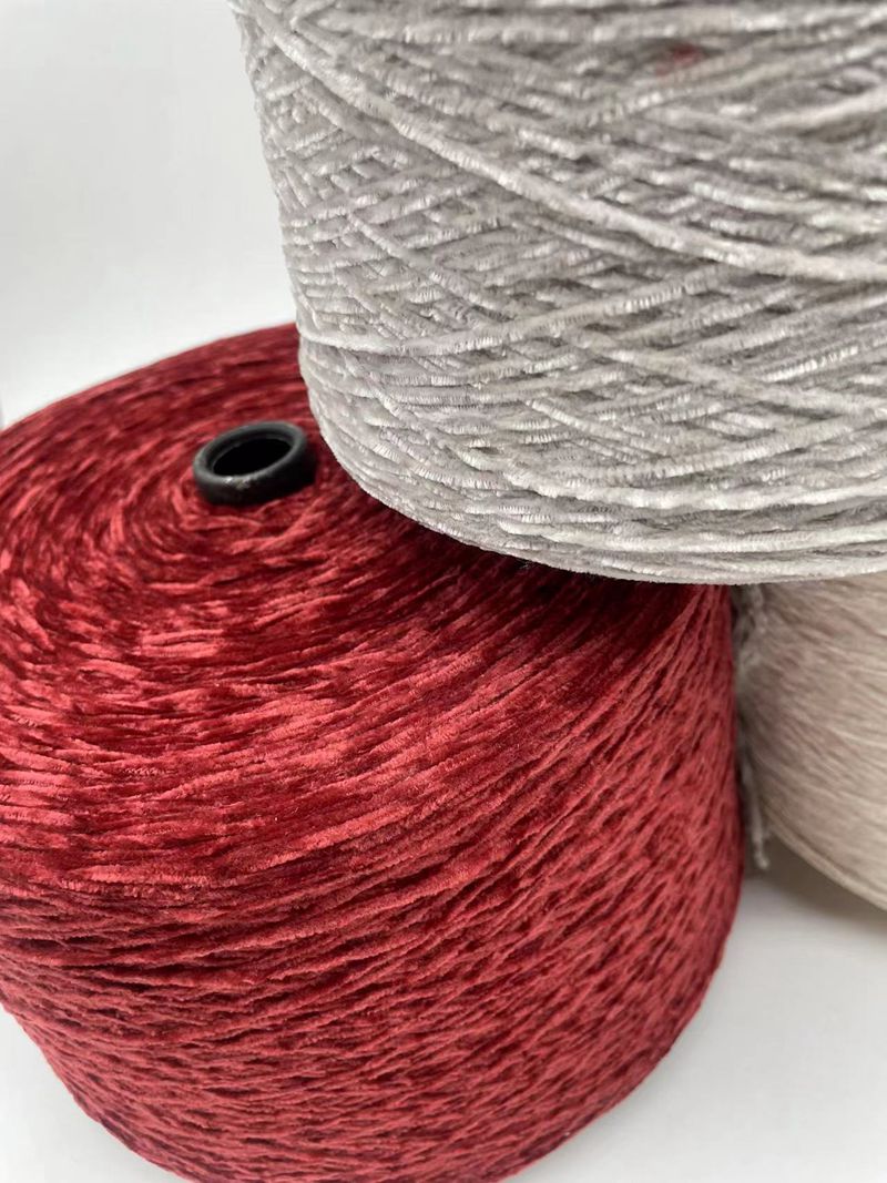 CHNILLE YARN