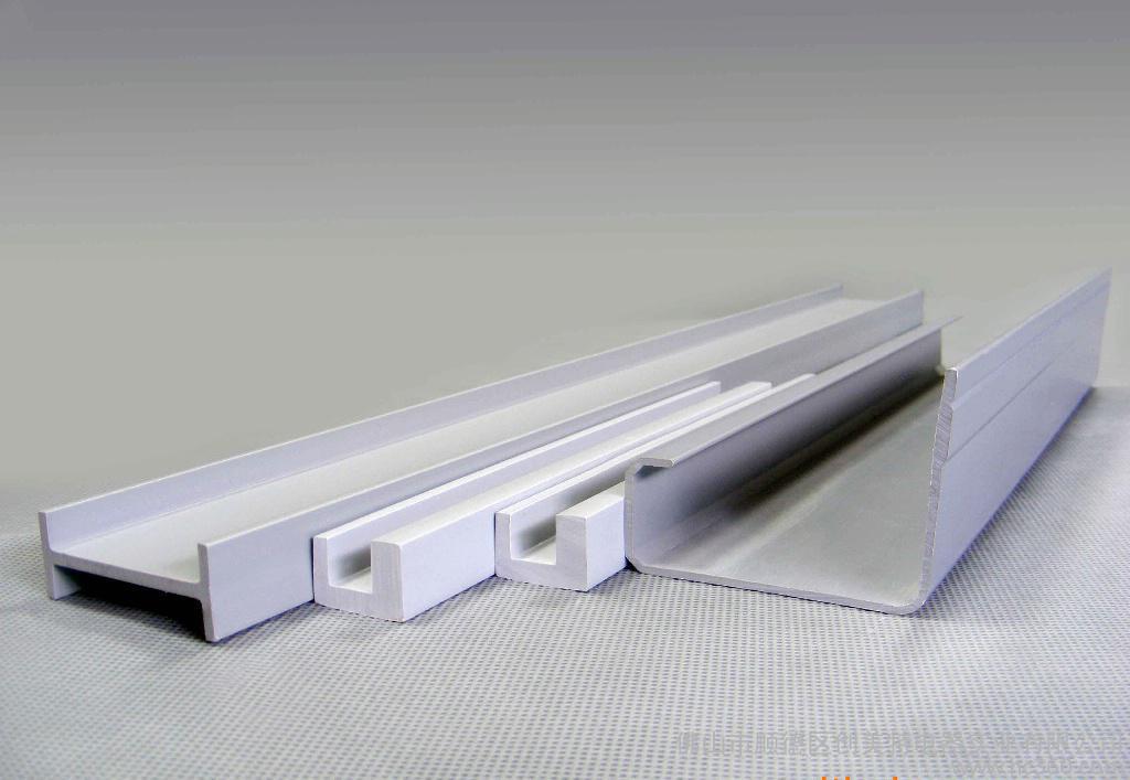 Color agent and UV stabilizer