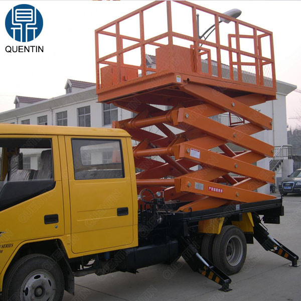 Vehicle-mounted Lift
