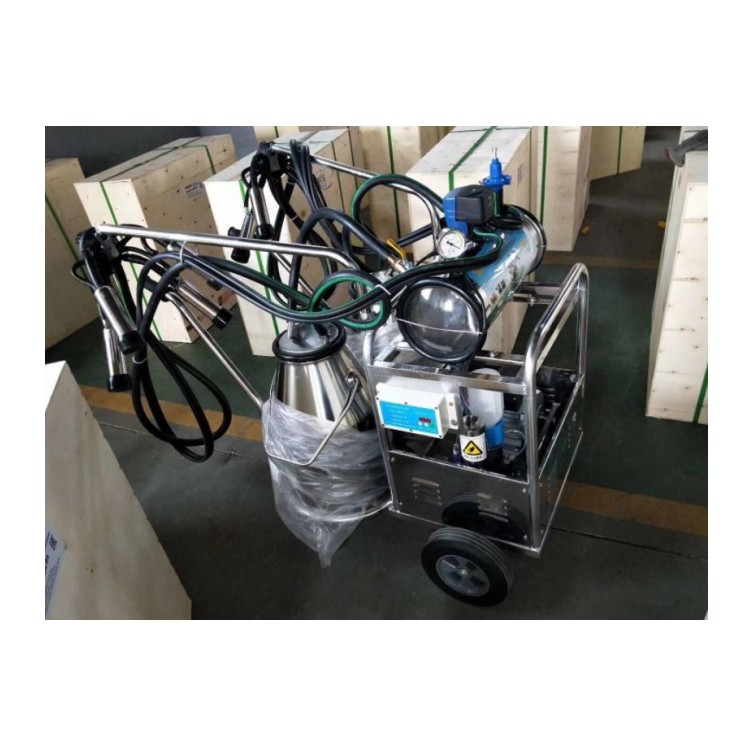 Milk processing machine