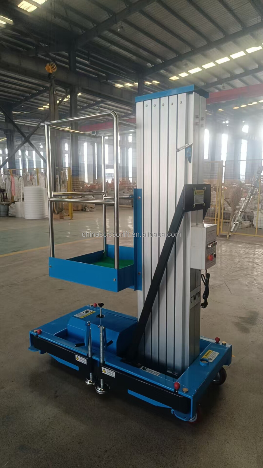 Double column aluminum alloy