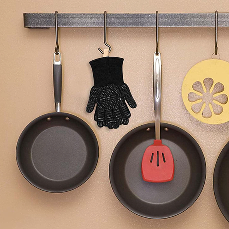 BBQ glove