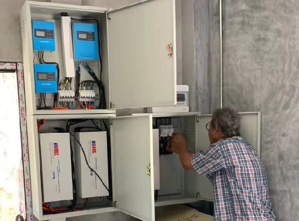 MPPT Solar Controller