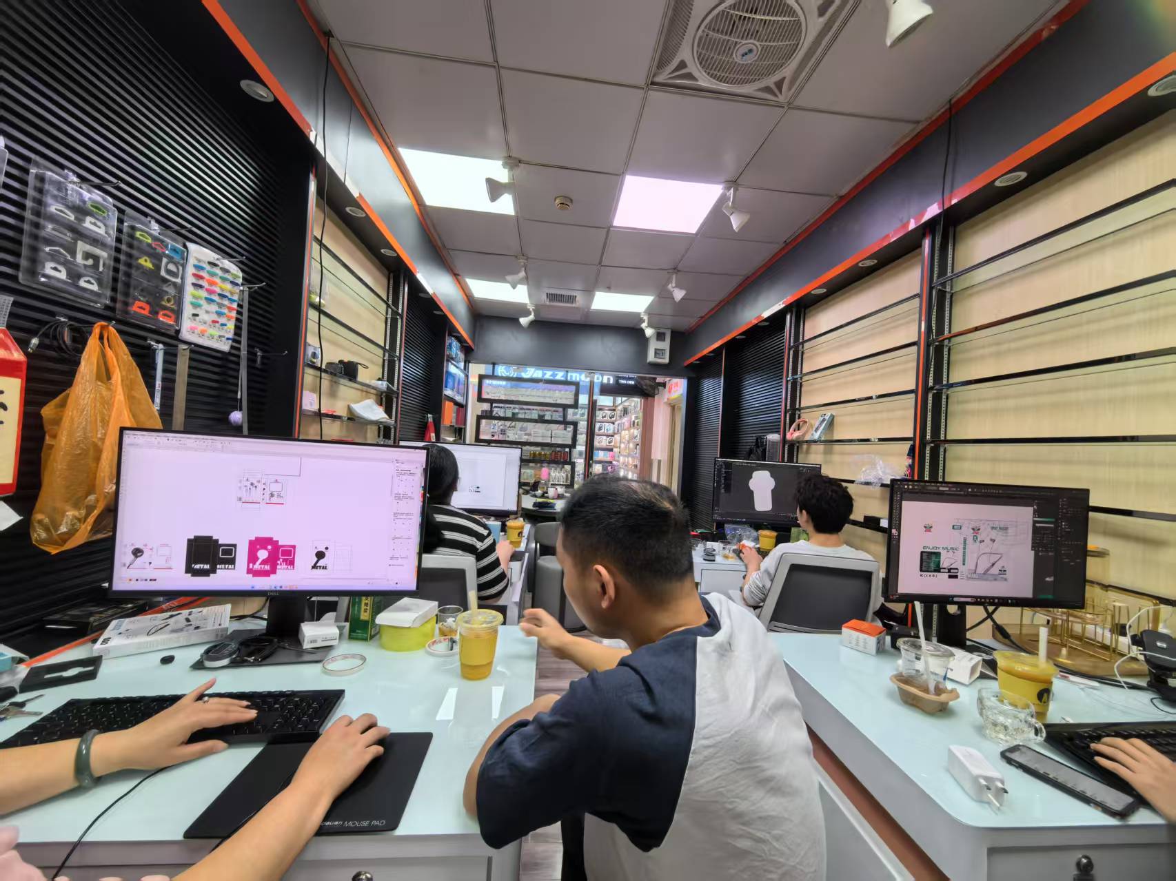 Supplier Album Image