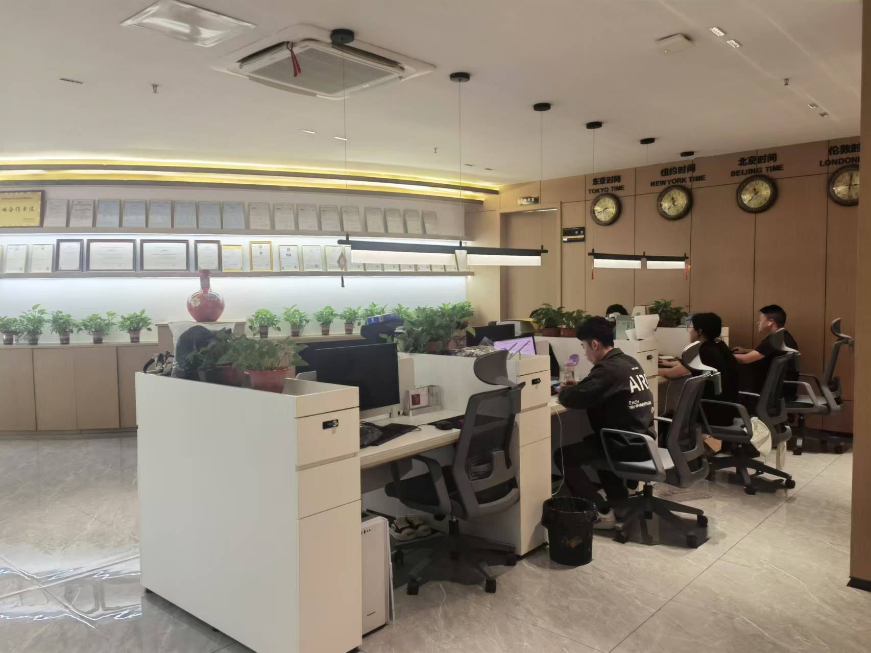 Supplier Album Image