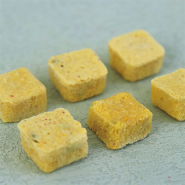 Freeze-dried fruit tea block