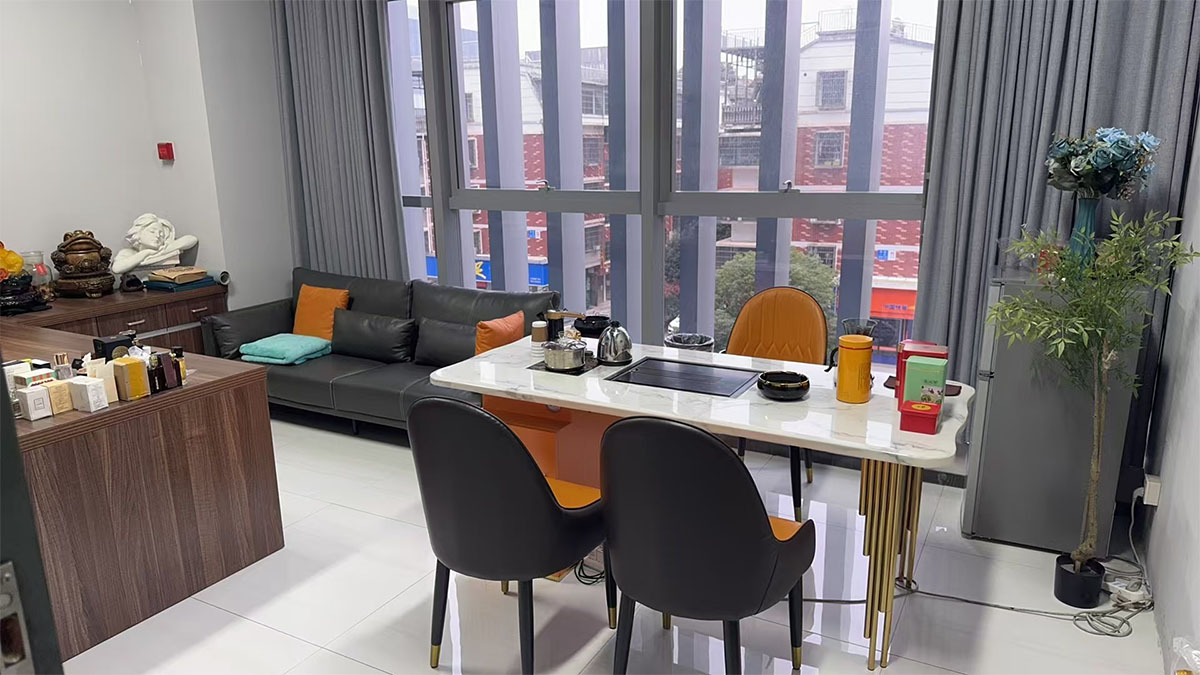 Supplier Album Image